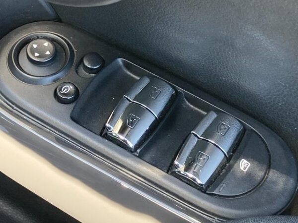 Ref:AUX-19475875 MINI MINI 2017 - Image 17