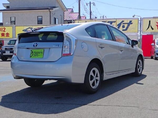 Ref:AUX-19480346 TOYOTA PRIUS 2012 - Image 2