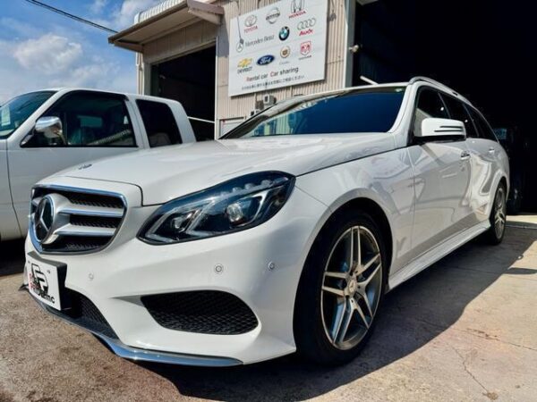 Ref:AUX-19480423 MERCEDES BENZ E-CLASS STATIONWAGON 2015 - Image 4