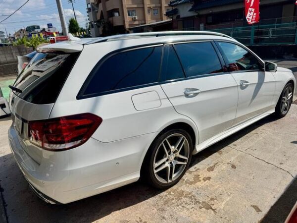 Ref:AUX-19480423 MERCEDES BENZ E-CLASS STATIONWAGON 2015 - Image 6
