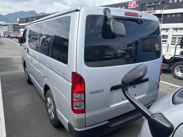Ref:AUX-19480435 TOYOTA HIACE VAN 2020 - Image 3