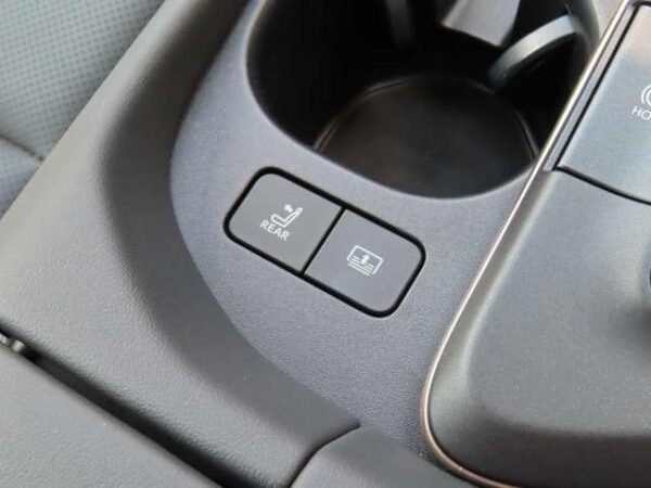 Ref:AUX-19481762 TOYOTA CROWN CROSSOVER 2022 - Image 11