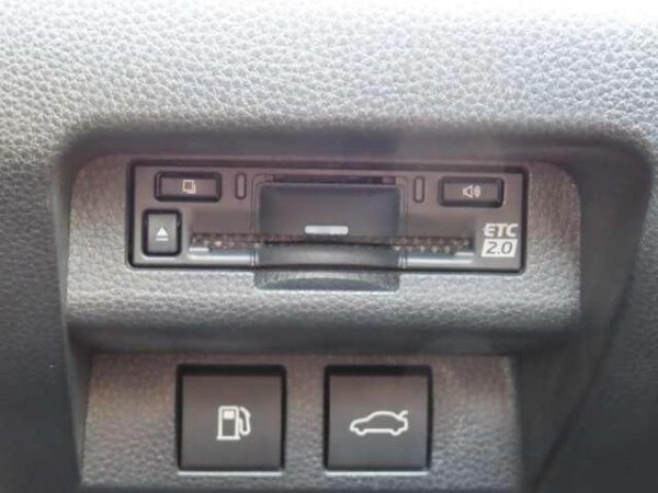 Ref:AUX-19481762 TOYOTA CROWN CROSSOVER 2022 - Image 15