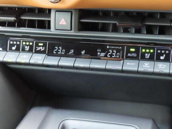 Ref:AUX-19481762 TOYOTA CROWN CROSSOVER 2022 - Image 16