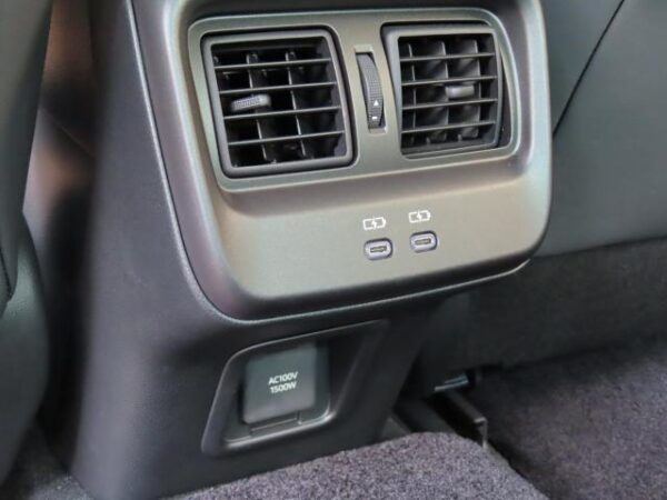 Ref:AUX-19481762 TOYOTA CROWN CROSSOVER 2022 - Image 19
