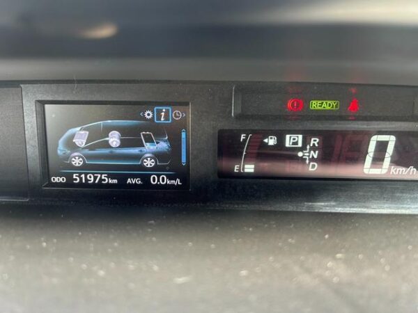 Ref:AUX-19487254 TOYOTA PRIUS ALPHA 2015 - Image 11