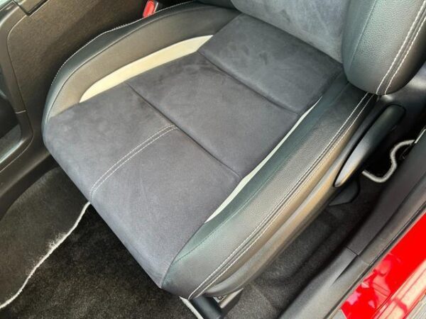 Ref:AUX-19487254 TOYOTA PRIUS ALPHA 2015 - Image 16