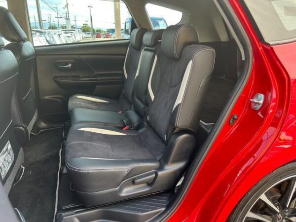 Ref:AUX-19487254 TOYOTA PRIUS ALPHA 2015 - Image 19