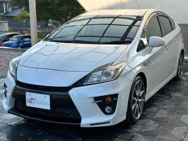 Ref:AUX-19487256 TOYOTA PRIUS 2012
