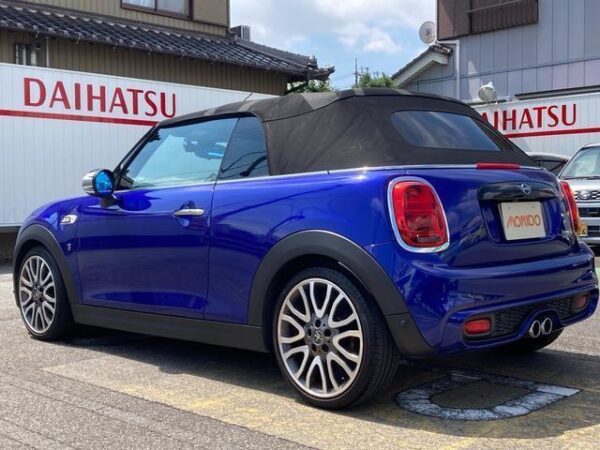 Ref:AUX-19487436 MINI MINI 2018 - Image 18