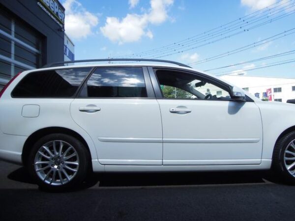 Ref:AUX-19487479 VOLVO V50 2011 - Image 4