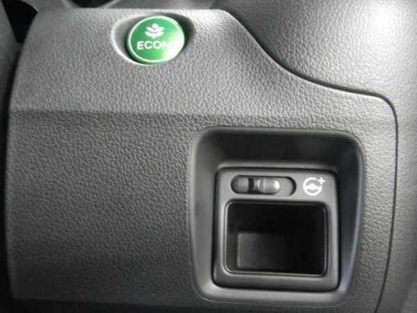 Ref:AUX-19490223 HONDA N-BOX SLASH 2020 - Image 12