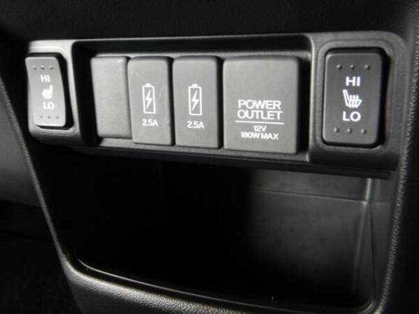 Ref:AUX-19490223 HONDA N-BOX SLASH 2020 - Image 6