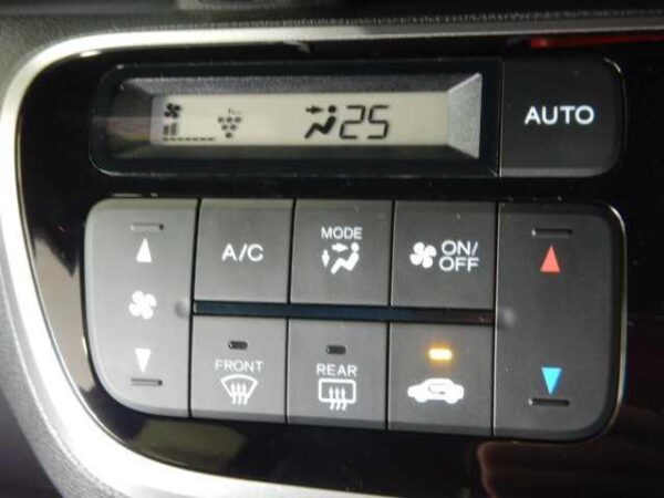 Ref:AUX-19490223 HONDA N-BOX SLASH 2020 - Image 9