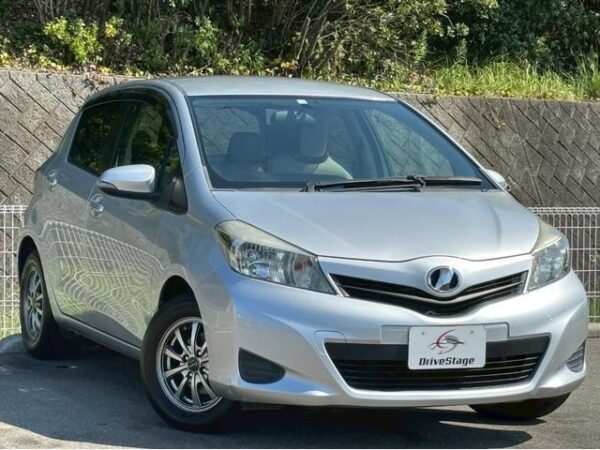 Ref:AUX-19490890 TOYOTA VITZ 2012 - Image 4