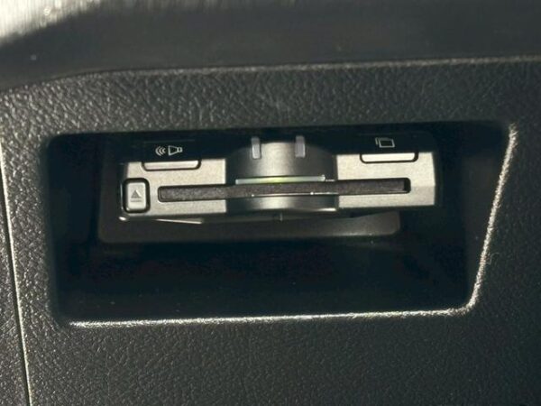 Ref:AUX-19490890 TOYOTA VITZ 2012 - Image 7