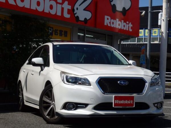 Ref:AUX-19491600 SUBARU LEGACY B4 2016