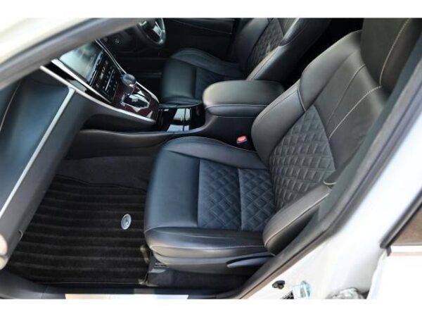 Ref:AUX-19495277 TOYOTA HARRIER HYBRID 2016 - Image 12