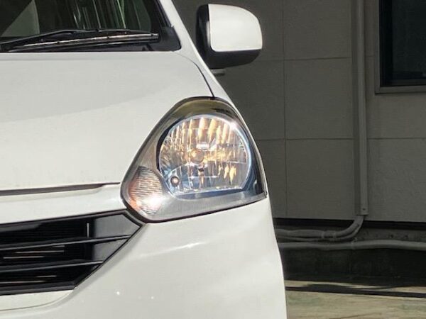Ref:AUX-19502517 DAIHATSU MIRA E:S 2017 - Image 17