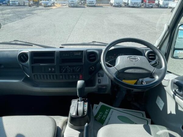 Ref:AUX-19502755 HINO DUTRO 2018 - Image 11