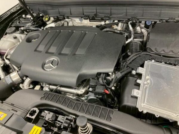 Ref:AUX-19507021 MERCEDES BENZ GLB 2025 - Image 18