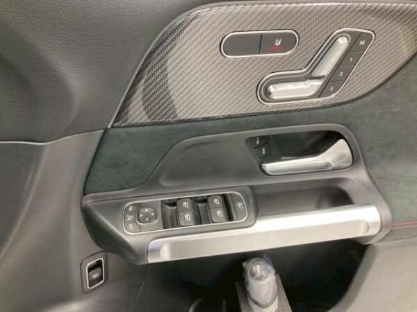 Ref:AUX-19507064 MERCEDES BENZ GLB 2025 - Image 12