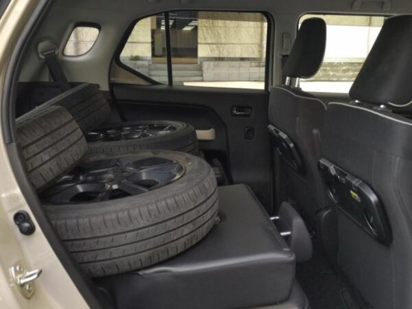 Ref:AUX-19507188 SUZUKI XBEE 2018 - Image 6