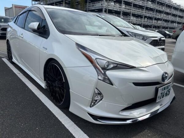 Ref:AUX-19507441 TOYOTA PRIUS 2017 - Image 2