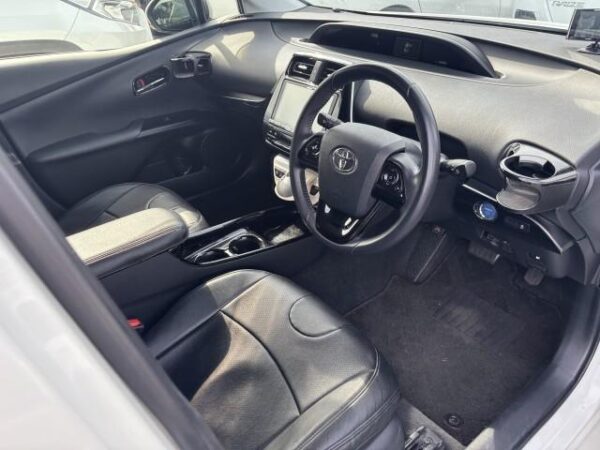 Ref:AUX-19507441 TOYOTA PRIUS 2017 - Image 8