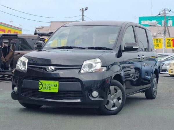 Ref:AUX-19510674 TOYOTA SIENTA 2012