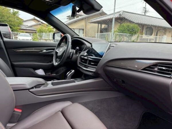 Ref:AUX-19510733 CADILLAC CADILLAC CT5 2022 - Image 5
