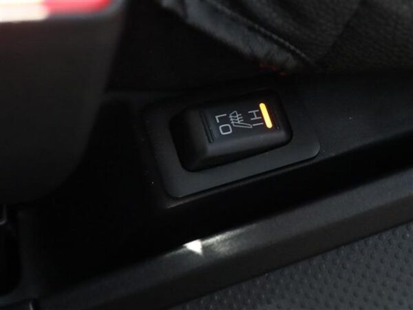 Ref:AUX-19511096 MITSUBISHI DELICA D:5 2024 - Image 14