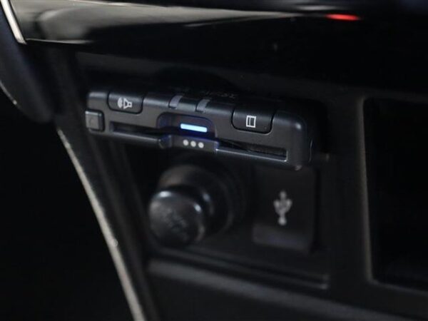 Ref:AUX-19511096 MITSUBISHI DELICA D:5 2024 - Image 6