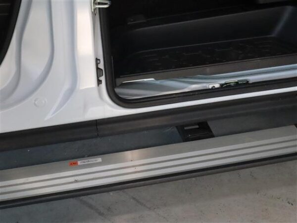 Ref:AUX-19511096 MITSUBISHI DELICA D:5 2024 - Image 7