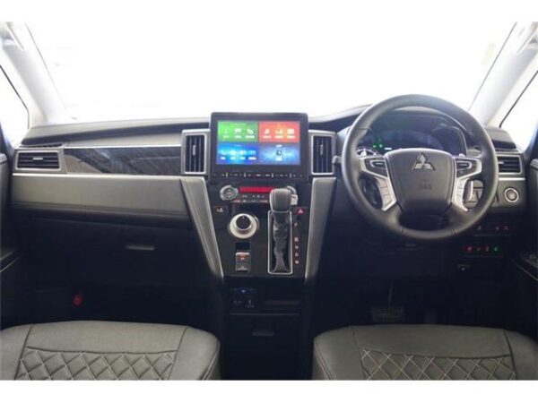 Ref:AUX-19511101 MITSUBISHI DELICA D:5 2024 - Image 2