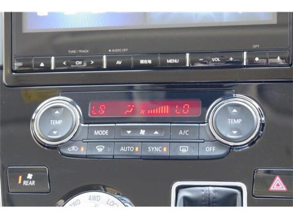 Ref:AUX-19511101 MITSUBISHI DELICA D:5 2024 - Image 19