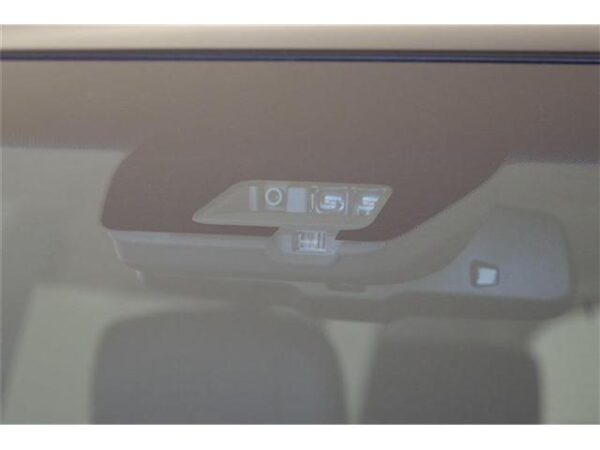 Ref:AUX-19511101 MITSUBISHI DELICA D:5 2024 - Image 7