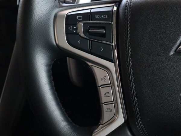 Ref:AUX-19511102 MITSUBISHI DELICA D:5 2024 - Image 17