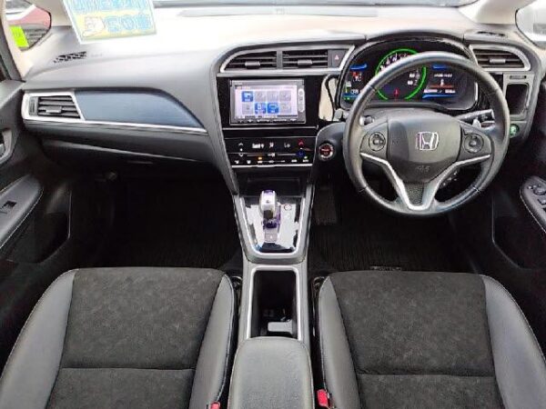 Ref:AUX-19511117 HONDA SHUTTLE 2015 - Image 3