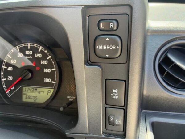 Ref:AUX-19518189 TOYOTA SUCCEED 2018 - Image 17