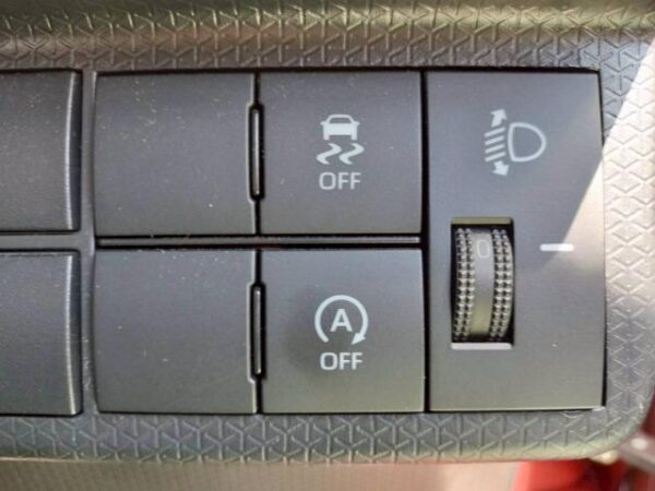 Ref:AUX-19518359 DAIHATSU TANTO 2020 - Image 8