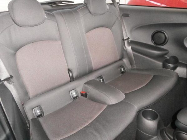 Ref:AUX-19518648 MINI MINI 2020 - Image 16