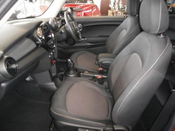 Ref:AUX-19518648 MINI MINI 2020 - Image 19