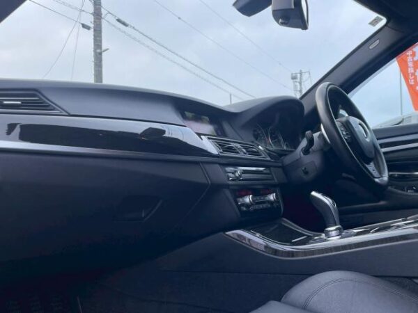Ref:AUX-19526322 BMW 5 SERIES 2011 - Image 17