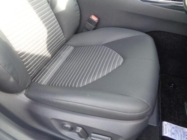 Ref:AUX-19526375 TOYOTA CAMRY 2018 - Image 19