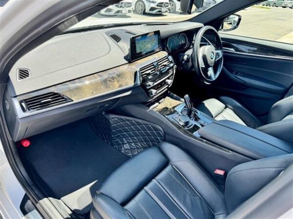 Ref:AUX-19526383 BMW 5 SERIES 2017 - Image 12