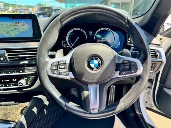 Ref:AUX-19526383 BMW 5 SERIES 2017 - Image 18