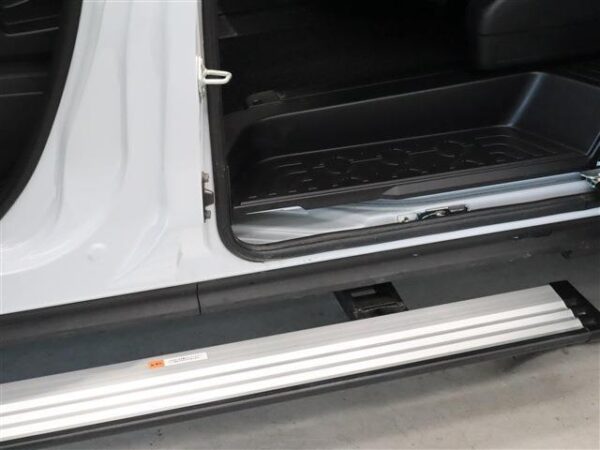 Ref:AUX-19526392 MITSUBISHI DELICA D:5 2024 - Image 7