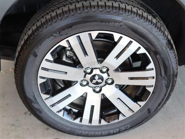 Ref:AUX-19526394 MITSUBISHI DELICA D:5 2024 - Image 9