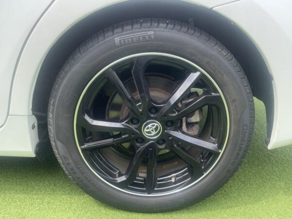 Ref:AUX-19533907 TOYOTA PRIUS ALPHA 2011 - Image 13